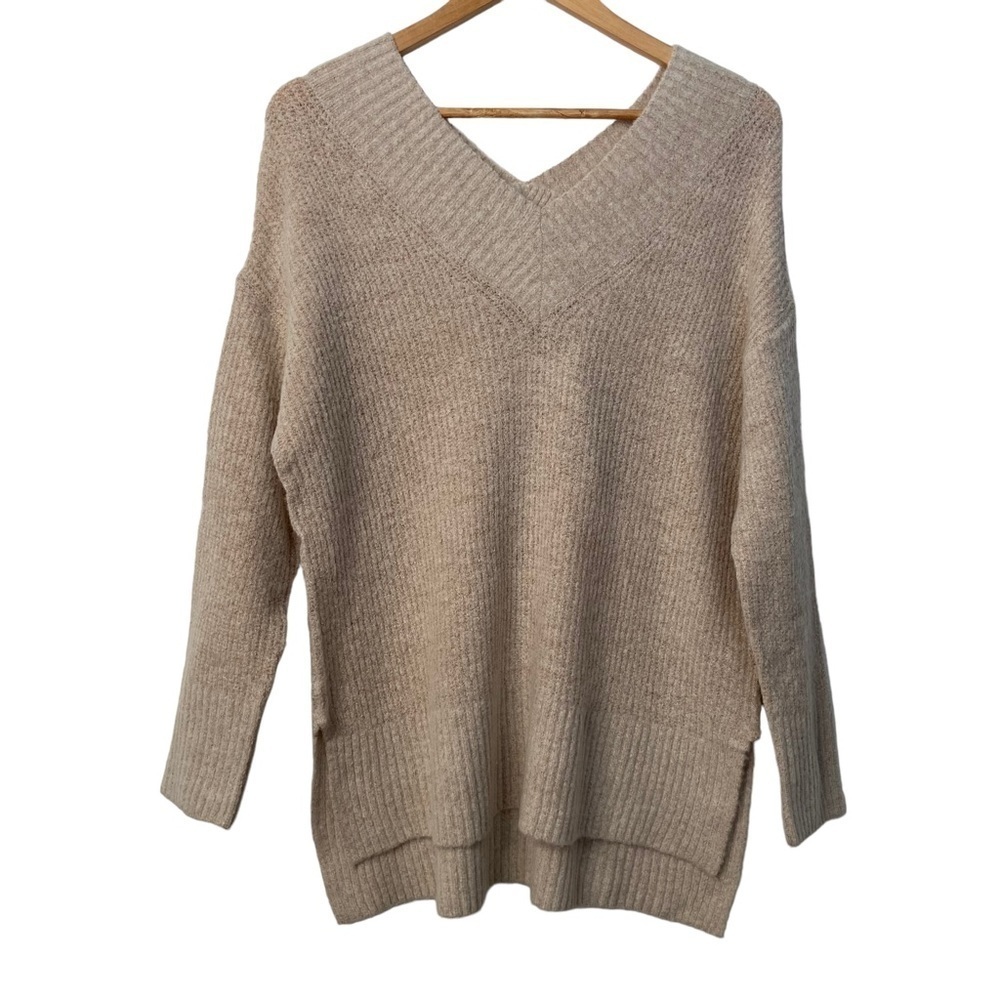 Guilty knit sweater beige V neckline/ back delicate sleeves size small